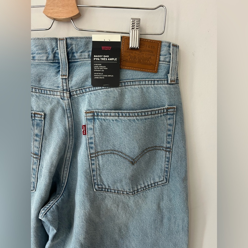 Levi’s baggy dad jeans light wash - Picture 9 of 13